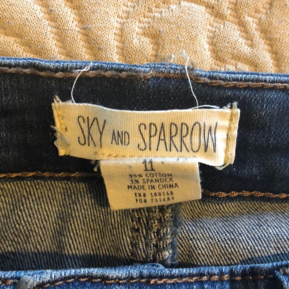 Jeans - Picture 3 of 5